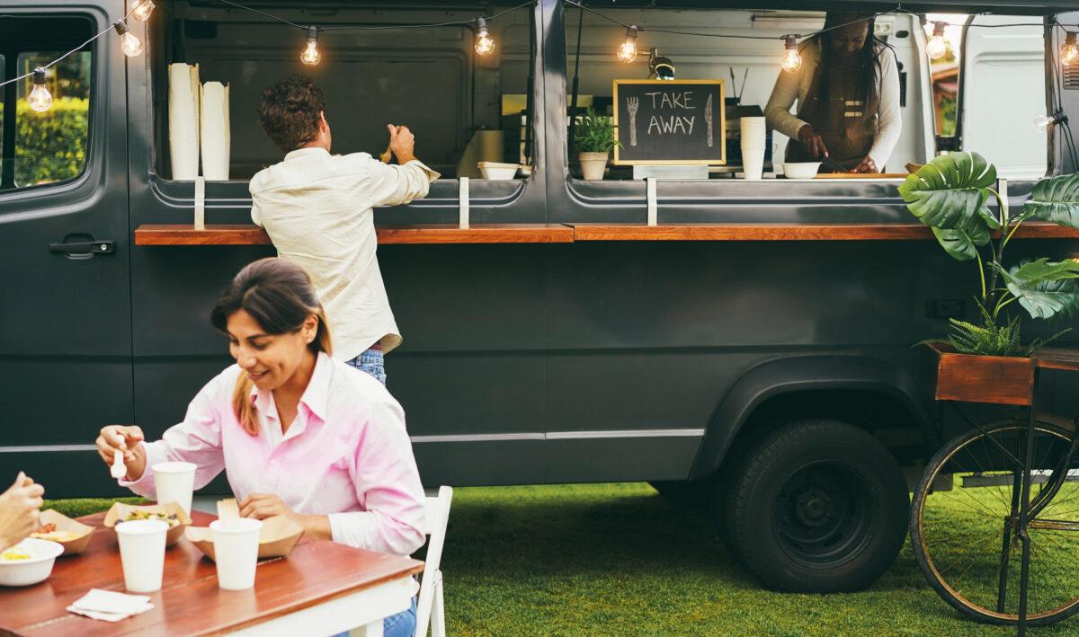 find food trucks for events